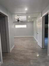 4066 George Ln in West Palm Beach, FL - Foto de edificio - Building Photo