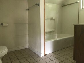 5708 Pontiac Dr in Export, PA - Building Photo - Building Photo