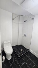 1639 S Hobart Blvd in Los Angeles, CA - Building Photo - Building Photo