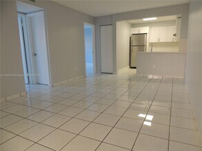 15444 SW 85th Ln, Unit 144 in Miami, FL - Building Photo - Building Photo