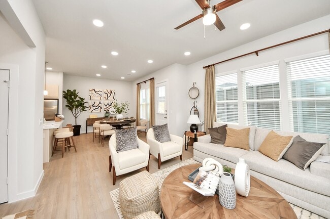 22014 Norwood Groves Dr