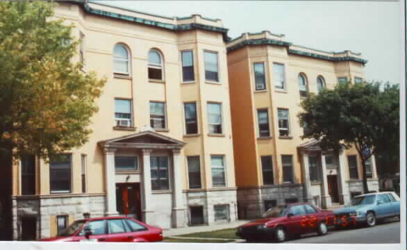 Palmer View in Chicago, IL - Building Photo - Building Photo