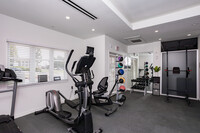 Catalina Luxury Apartments in Whittier, CA - Foto de edificio - Interior Photo