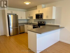 396 Queens Ave in London, ON - Building Photo - Building Photo