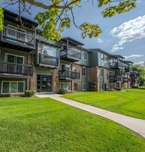 Cordoba Apartments in Farmington Hills, MI - Foto de edificio - Building Photo