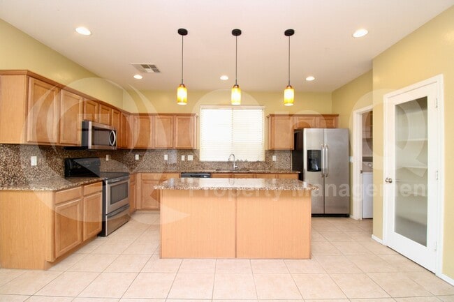 3074 S Southwind Dr in Gilbert, AZ - Building Photo - Building Photo