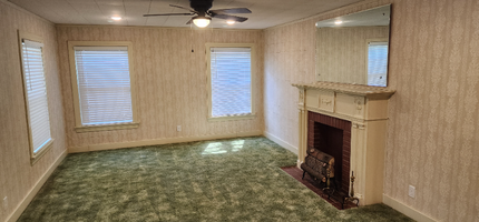 1018 Mitchell St in Gilmer, TX - Building Photo - Building Photo