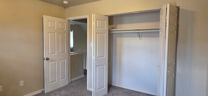 1011 Hacienda Ct in Cheyenne, WY - Building Photo - Building Photo