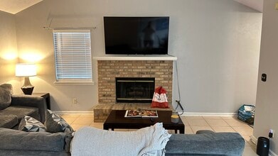 2428 Talco Hills Dr in Tallahassee, FL - Building Photo - Building Photo