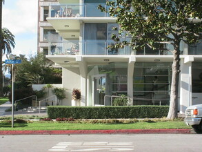 The Oceanaire Condominiums in Santa Monica, CA - Building Photo - Building Photo