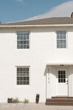 212 Oak St in Neptune Beach, FL - Building Photo - Building Photo