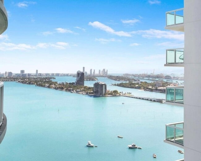 property at 1900 N Bayshore Dr