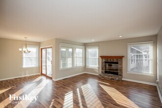 7809 Dawson Dr in Fishers, IN - Building Photo - Building Photo