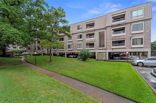 property at 2209 S Braeswood Blvd