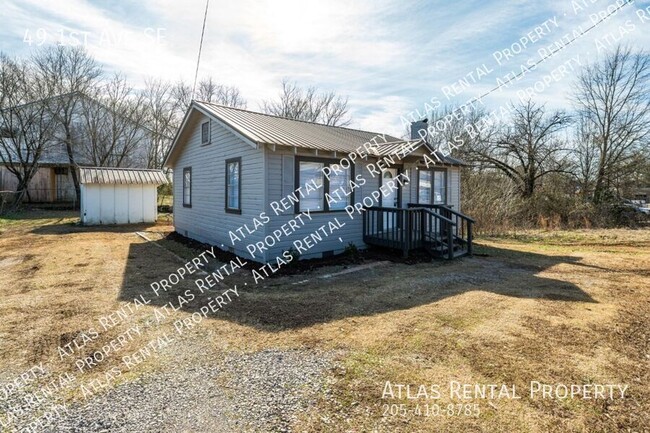 49 1st Ave SE in Graysville, AL - Foto de edificio - Building Photo