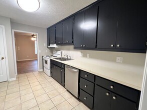 1371-1373 Hampton Dr in Auburn, AL - Building Photo - Building Photo