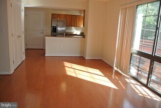 7923 Eastern Ave NW in Silver Spring, MD - Building Photo - Building Photo