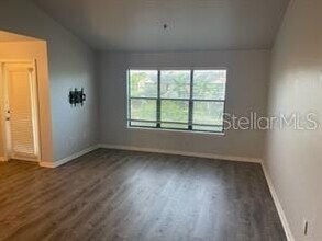 11901 4th St N, Unit 2307 in St. Petersburg, FL - Building Photo - Building Photo