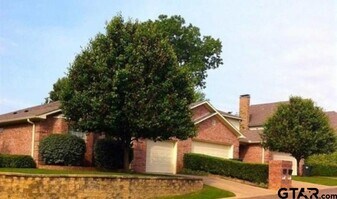 6035 Creekside Cir in Tyler, TX - Building Photo
