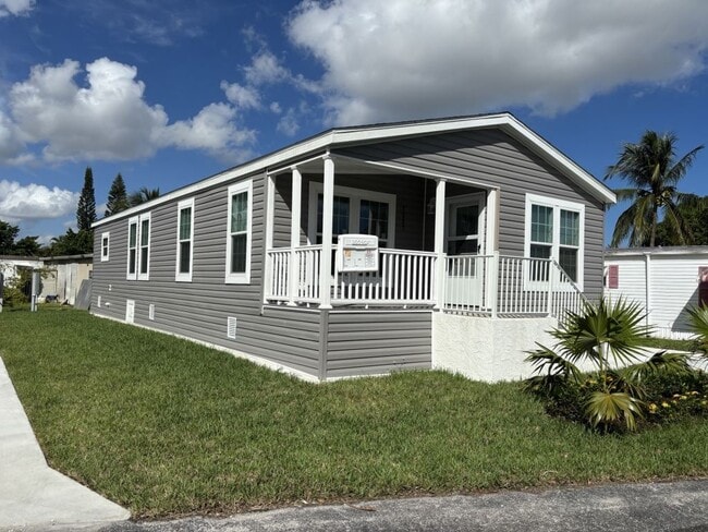 property at 5257 SW 32nd St