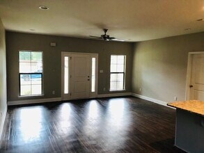 7355 School House Ln in Wilmer, AL - Building Photo - Building Photo