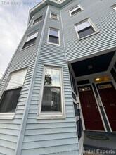 42 Harding St in Cambridge, MA - Building Photo - Building Photo