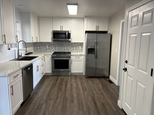 4338 Terrabella Way in Oakland, CA - Building Photo - Building Photo