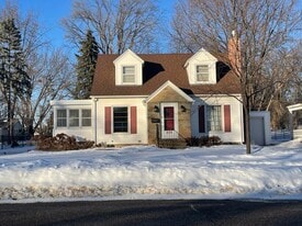 505 1st St NE in Buffalo, MN - Building Photo