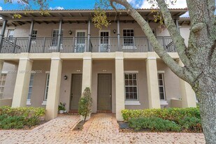 624 SW 147th Ave in Pembroke Pines, FL - Building Photo