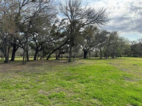Colonial Arms Apartments in Port Lavaca, TX - Foto de edificio - Building Photo