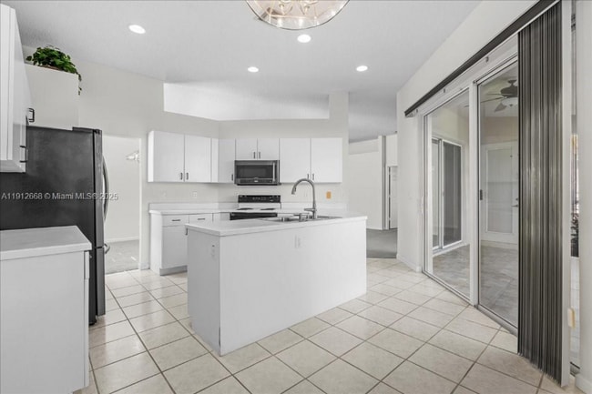 2675 SE 4th Pl in Homestead, FL - Foto de edificio - Building Photo