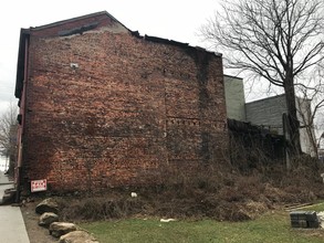 915 Chestnut St in Pittsburgh, PA - Building Photo - Building Photo