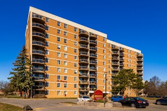 Glengarry in Kingston, ON - Building Photo - Building Photo