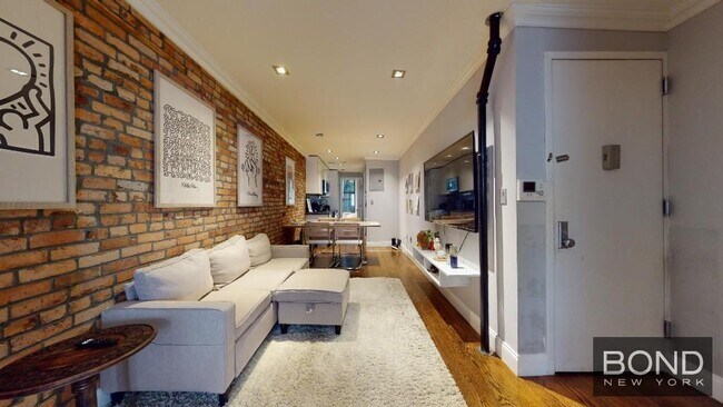 property at 334 E 6th St