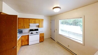 402 Bryant St-Unit -404 in Bellingham, WA - Building Photo - Building Photo