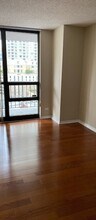 10 E Ontario St, Unit 1110 in Chicago, IL - Building Photo - Building Photo