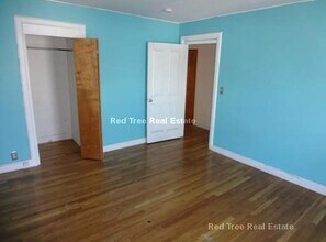 683 Parker St, Unit 2 in Boston, MA - Building Photo - Building Photo