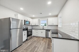 908 E Baltimore Pike in Kennett Square, PA - Building Photo - Building Photo