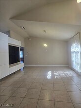 137 SE 16th St in Cape Coral, FL - Building Photo - Building Photo