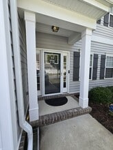 157 Wineberry Wy in Yorktown, VA - Building Photo - Building Photo