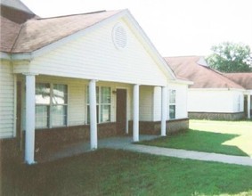 Agape Homes of Earle in Earle, AR - Building Photo - Building Photo