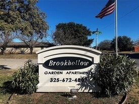 2600 Ivanhoe Ln in Abilene, TX - Building Photo