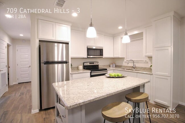 property at 709 Cathedral Hl