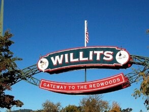 485 Mill St, Unit 2 in Willits, CA - Building Photo - Building Photo