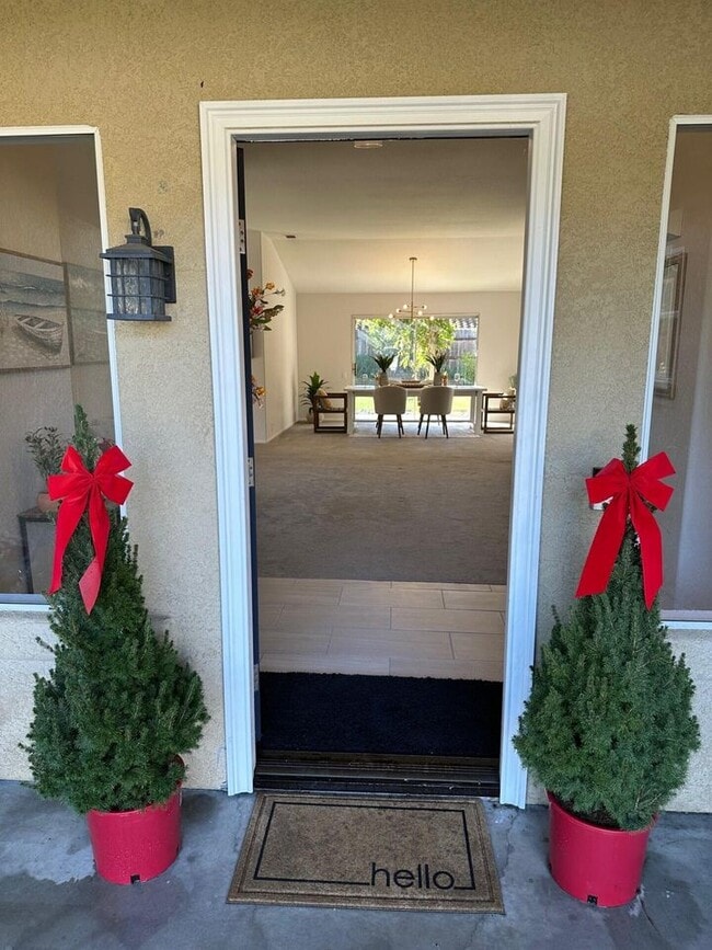 475 Heritage Ln in Los Alamos, CA - Building Photo - Building Photo