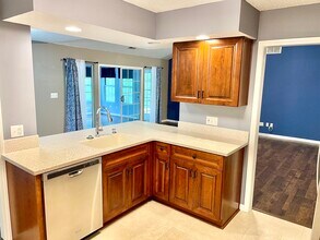 639 Cherokee Rd in Lake Ozark, MO - Building Photo - Building Photo