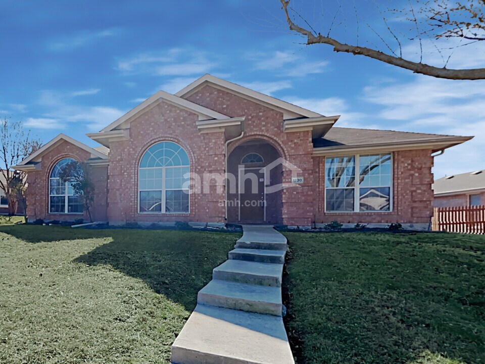 1830 Avonlea Dr in Rockwall, TX - Building Photo