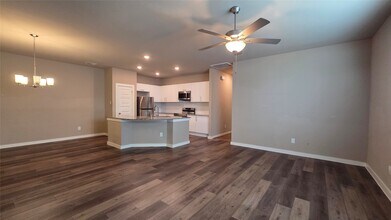 9729 Grosbeak Ln in Magnolia, TX - Building Photo - Building Photo