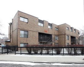 Evergreen Terrace Apartments in Chicago, IL - Building Photo - Building Photo