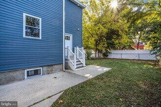 144 Snyder Pl in Moorestown, NJ - Building Photo - Building Photo